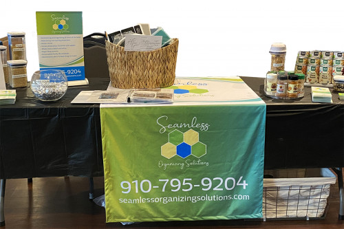 Seamless Organizing Solutions Display CROP